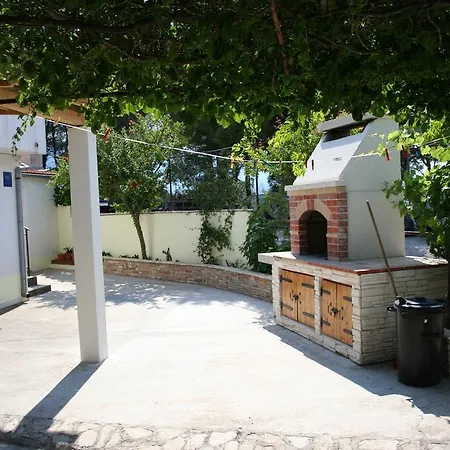 Διαμέρισμα Mia